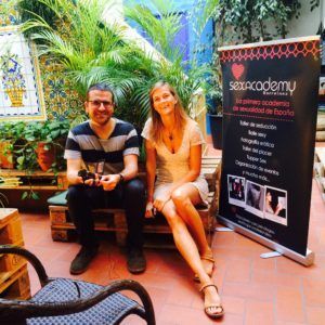 Sex Academy Barcelona en La Vanguardia